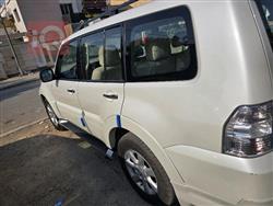 ميتسوبيشي باجيرو